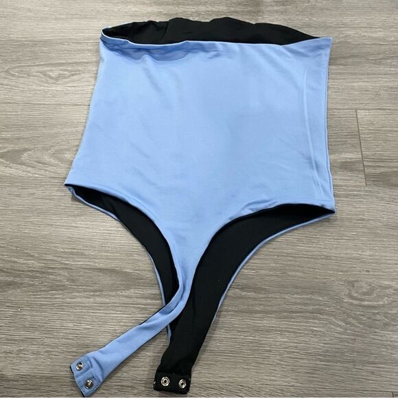 3/$25 ✺ SWS reversible bandeau bodysuit blue black M/L - Picture 2 of 5